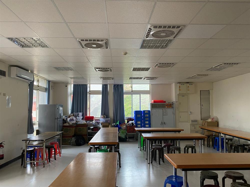 小檔樟湖國小餐廳-內部 (2)