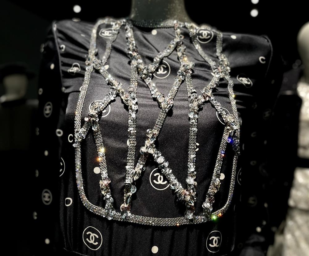 S__44712043 S__44712043