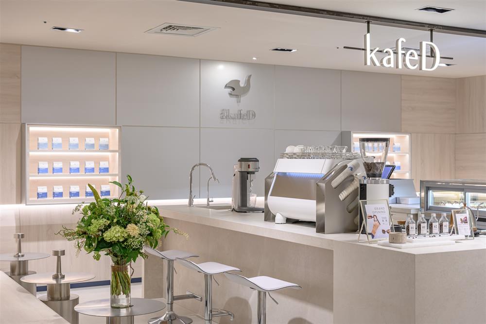 3. 材質選用木質調為主、金屬物件為輔兼容理性與感性