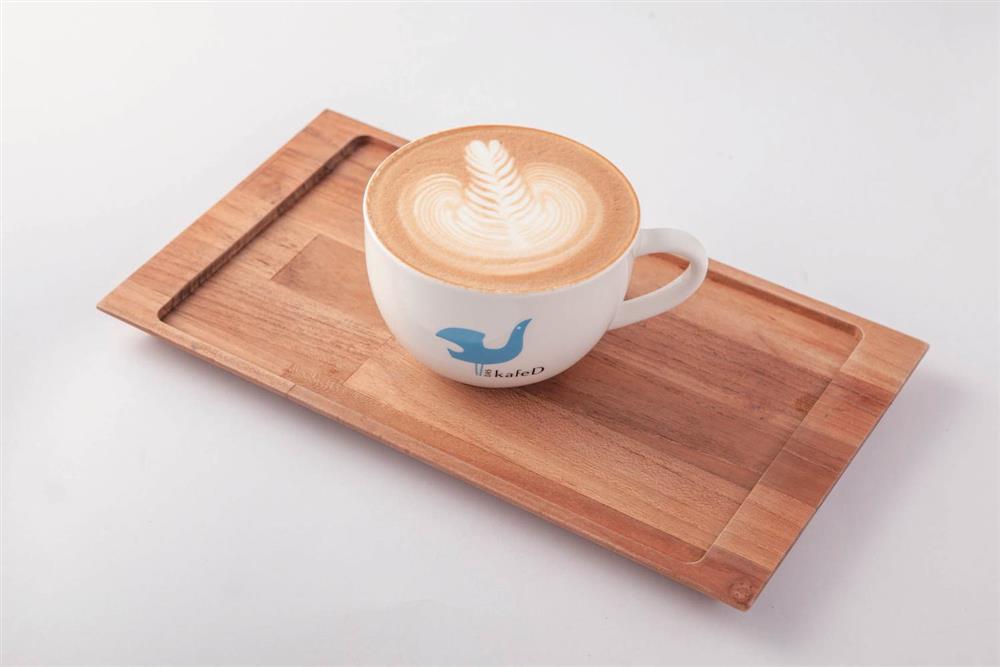 7. 經典原味拿鐵運用自家獨到咖啡調製技術有著奶油般的滑順口感及咖啡香氣_NT$130元_杯