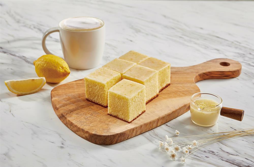 星巴克松竹洲際門市8