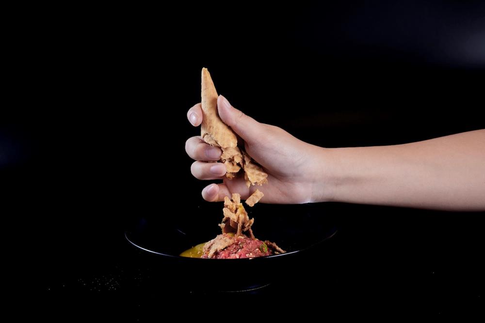 浮誇軒-生牛肉吧噗DIY捏碎甜筒