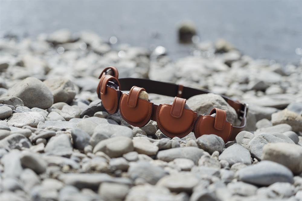 土屋鞄製造所_石頭2