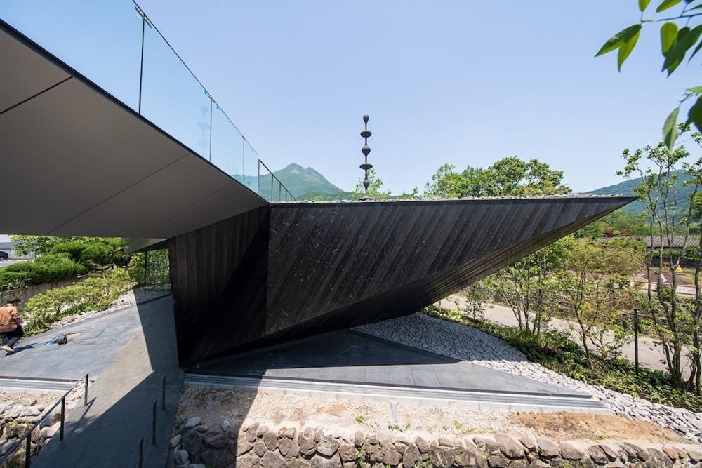 隈研吾操刀湯布院COMICO ART MUSEUM YUFUIN新館main 隈研吾操刀湯布院COMICO ART MUSEUM YUFUIN新館main