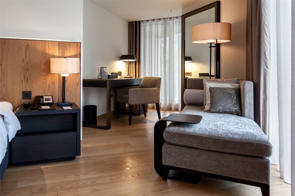 【慕軒飯店】即日起至7月31日止限量推出「24h饗樂計畫」住房專案每晚4,000元起