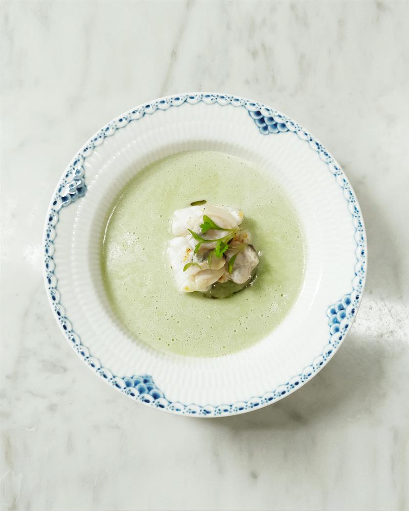 夏季限定 - 奶油絲瓜湯佐煎絲瓜與蛤蜊透抽