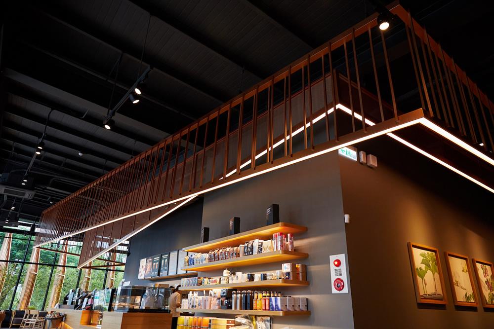 星巴克新竹芎林文德門市3