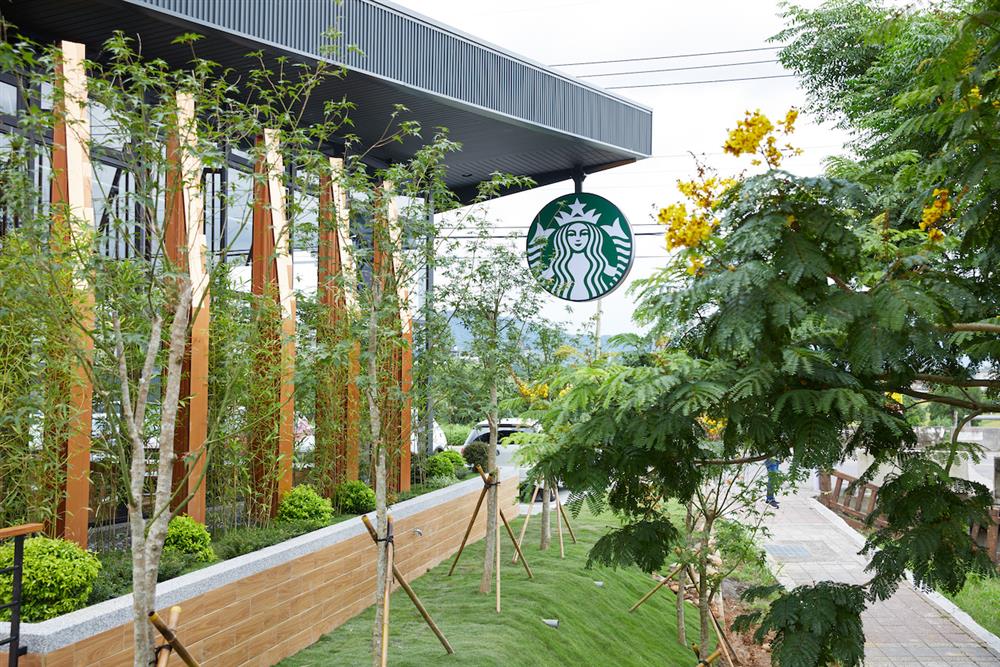 星巴克新竹芎林文德門市8