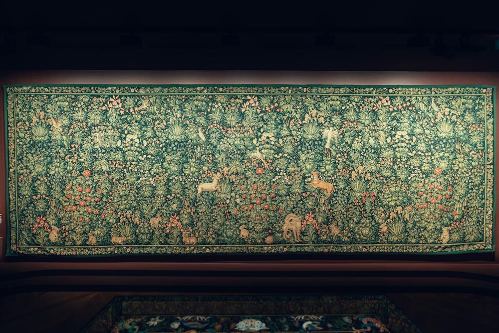 CHAUMET Botanical - 萬花嬉春(La tapisserie aux mille-fleur)壁毯