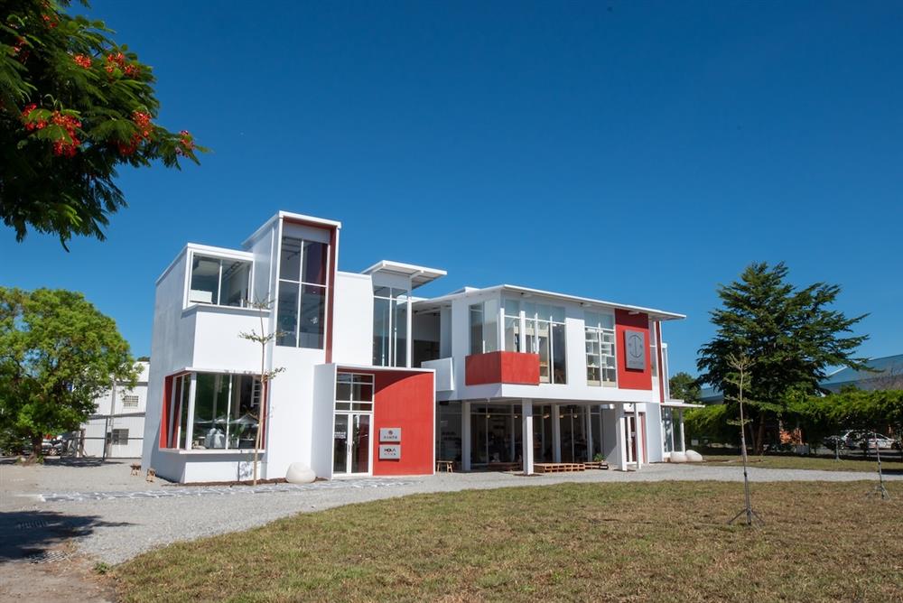 HOLA與達永建設設計160坪暑期景點「The Staytion佇所」打造台東移居到宜居的生活想像