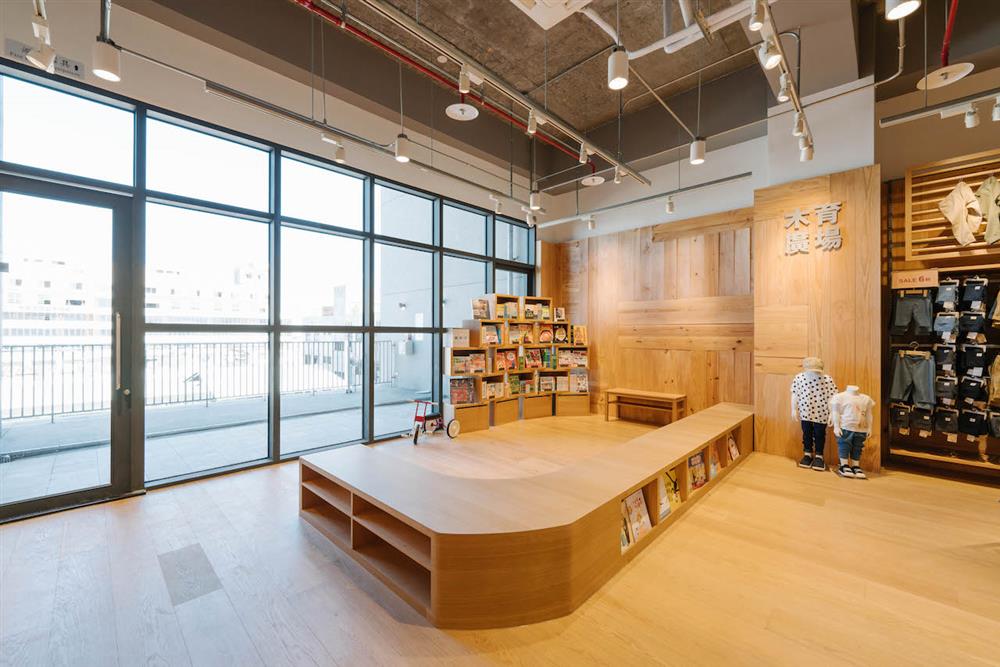 東部首發的「木育廣場」