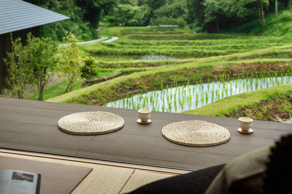 【界 由布院】ご当地部屋_棚田離れ_縁側 【界 由布院】ご当地部屋_棚田離れ_縁側