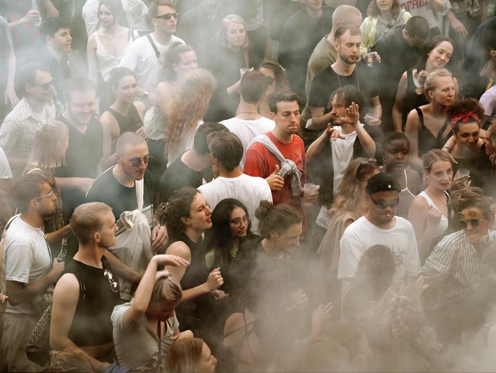 徠卡leica奧斯卡巴納克攝影獎LOBA《停擺歲月》© Valentin Goppel_Between the Years_2