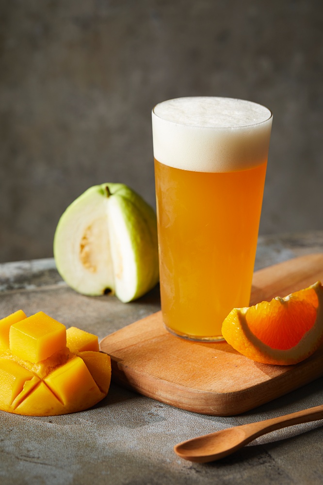 小檔鍋爐房華麗蛻變古蹟咖啡餐酒館 台北最潮咖啡聚所落成_飲品_精釀啤酒_啤酒頭 芭芒柳水果啤酒