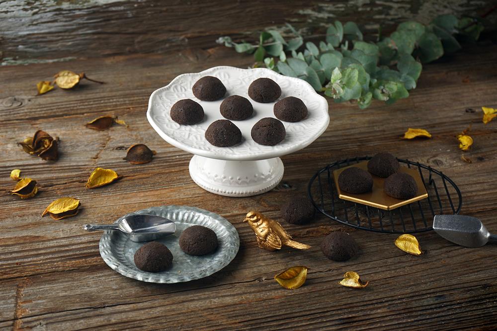 11 往年熱賣的「巴西可可酥球」限時復刻回歸,營造專屬秋天的驚喜口感。 11 往年熱賣的「巴西可可酥球」限時復刻回歸,營造專屬秋天的驚喜口感。