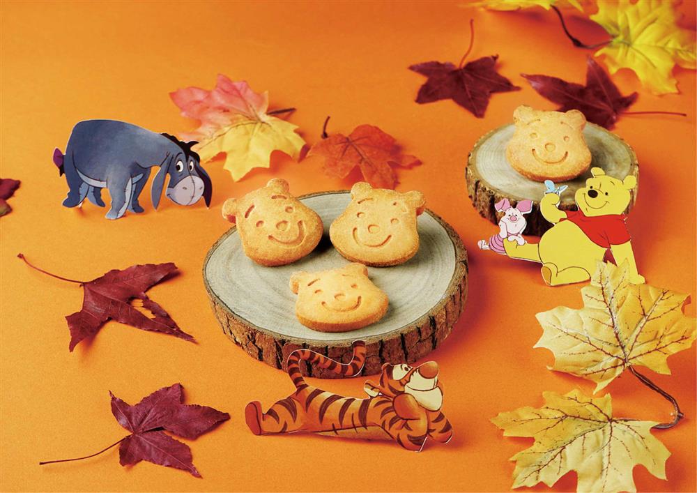 05 Aunt Stella詩特莉「小熊維尼」全系列禮盒皆內含蜂蜜口味小熊維尼造型餅乾。 05 Aunt Stella詩特莉「小熊維尼」全系列禮盒皆內含蜂蜜口味小熊維尼造型餅乾。