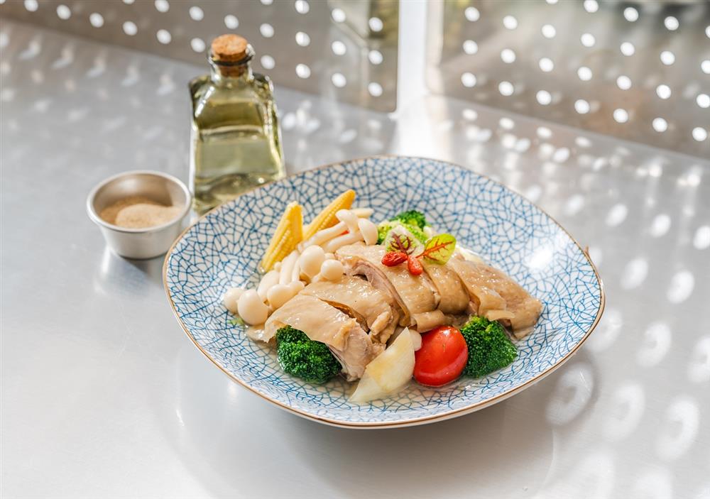 小檔酒咖限定鹹水雞