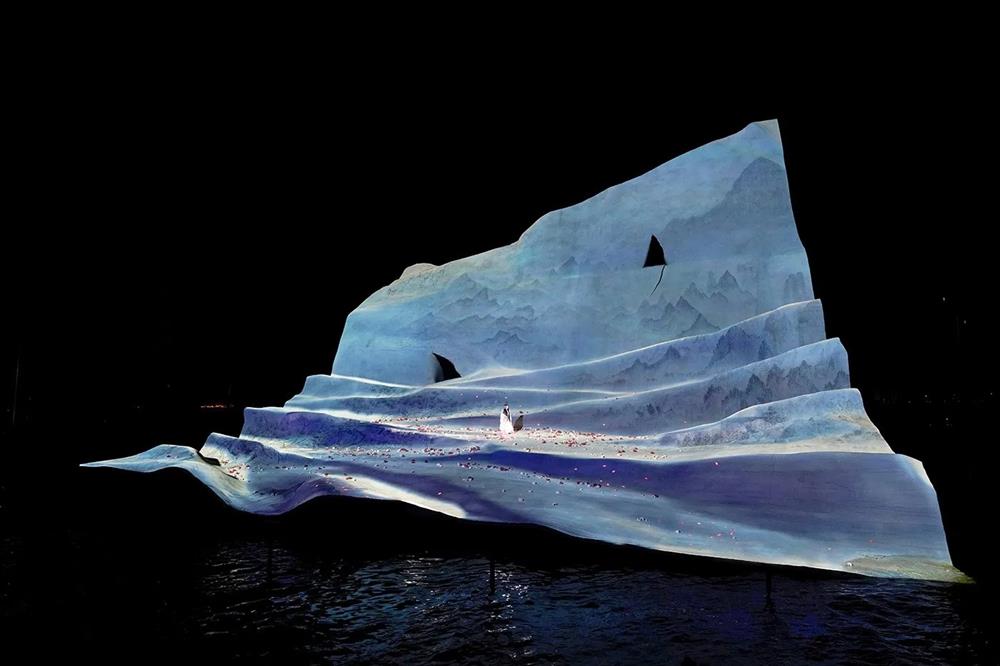 Michael-Levine-Madame-Butterfly