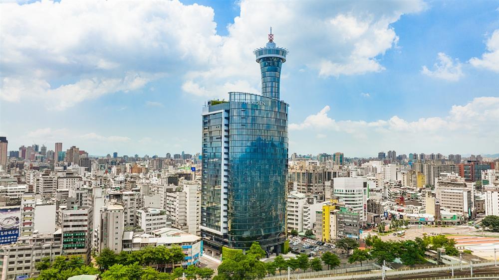 台中李方艾美酒店8/29試營運25層樓高的台中李方艾美酒店為中區地標，也是舊城區第一高樓。