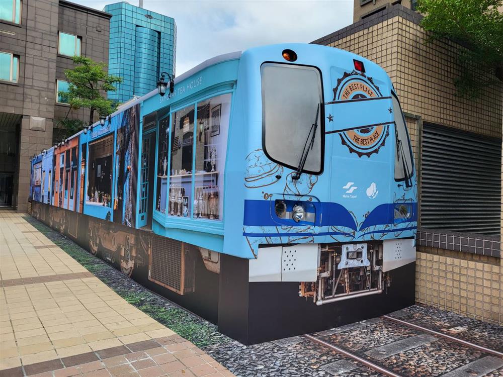 「北捷X路易莎」咖啡廳旗艦店1