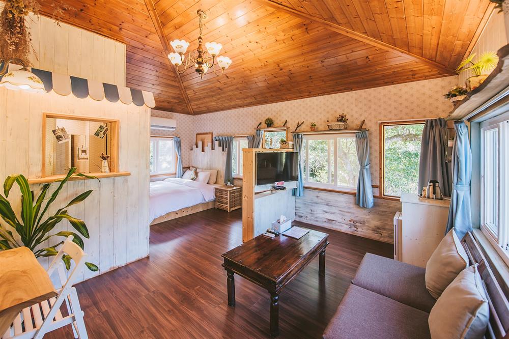 4-3.「南庄橄欖樹咖啡民宿」。(圖片由Booking.com提供)