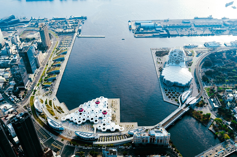 小檔高雄流行音樂中心策劃音樂活動「台灣自由式」，邀請八組創作人登台表演。