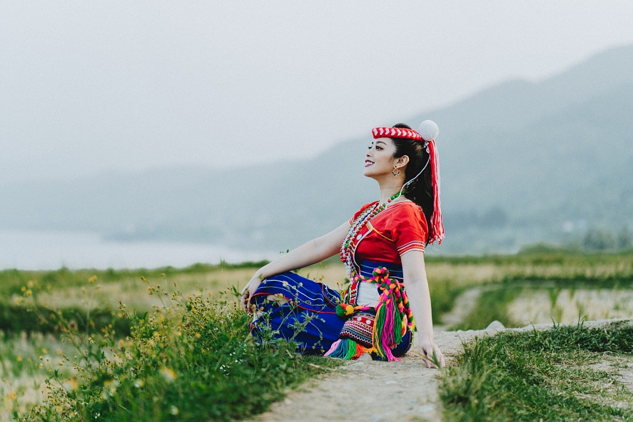 小檔首張專輯即入圍金曲獎最佳原住民語歌手獎的舞思愛