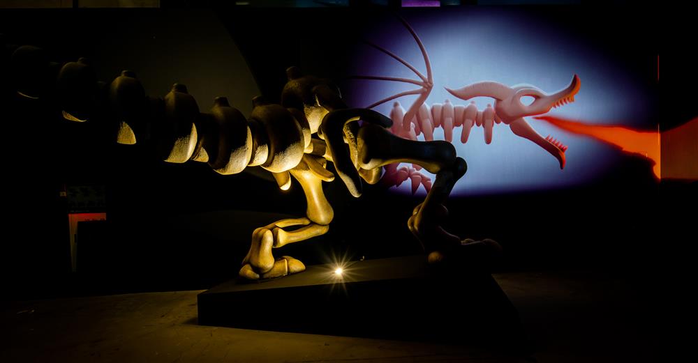 【駁二】「變種怪物」打造大型考古現場，重現《勇者系列》及《勇者動畫系列》中的龍族世界觀