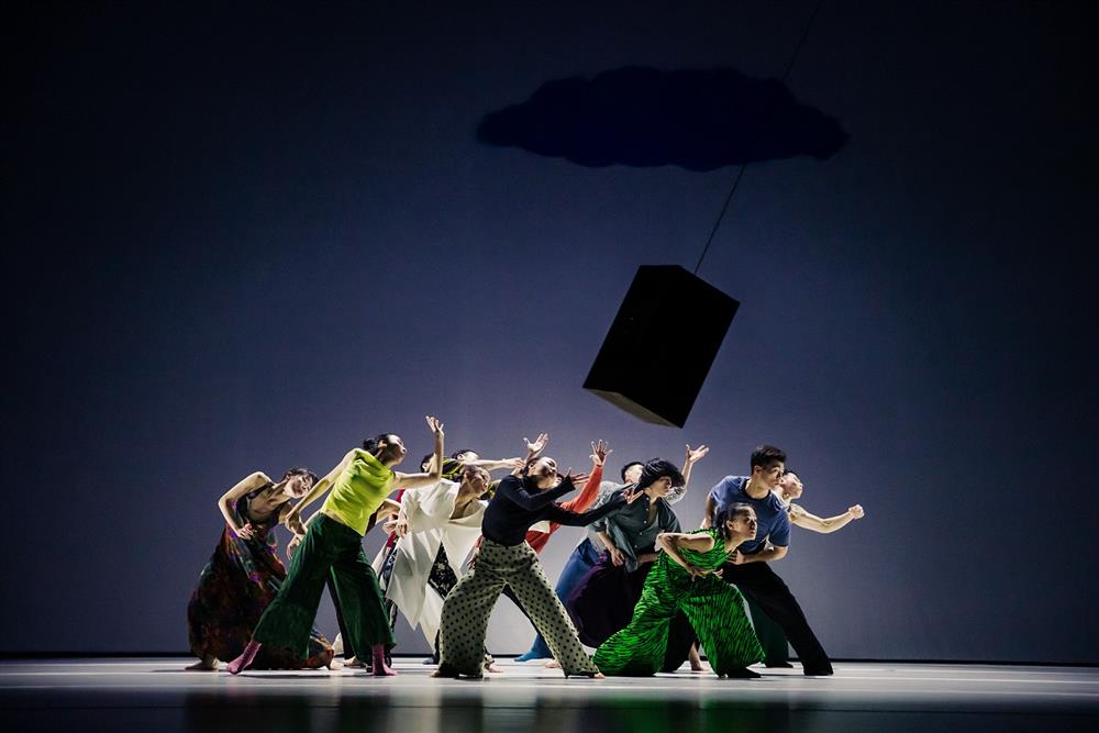 小檔圖四_本次戶外公演將演出雲門最新舞作《霞》 期待帶給觀眾一道溫暖的霞光_雲門基金會提供 攝影李佳曄