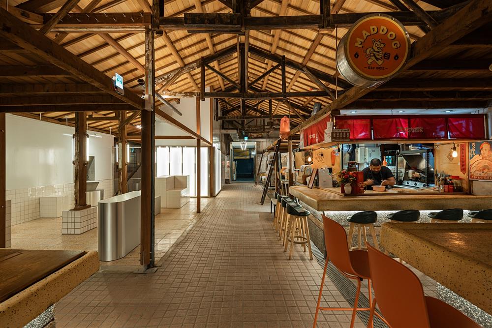 叁捌地方生活與青年攤商、地方團體、自治組織的多年努力下，成功吸引多元類型的青年攤商進駐攝影師-林科呈