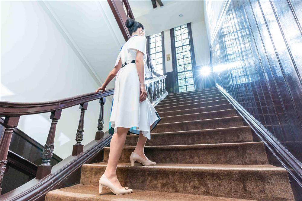 禮賓人員女鞋款(1)