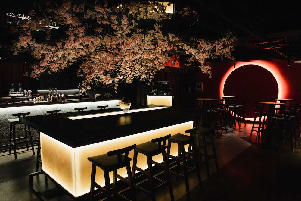 01.Bar Weekend__Space