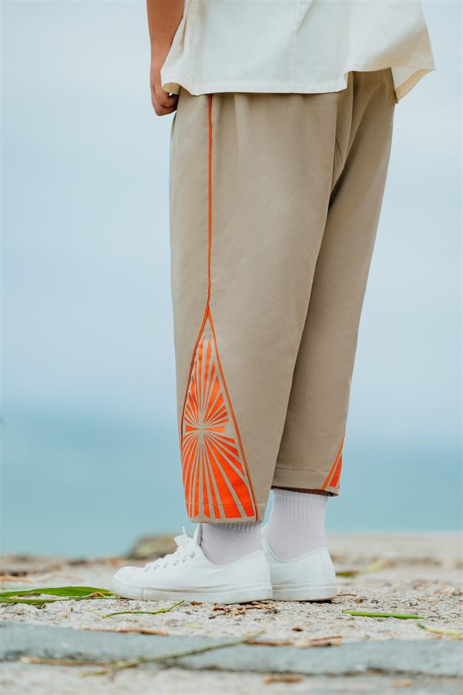 「馬祖風燈」服褲子細節