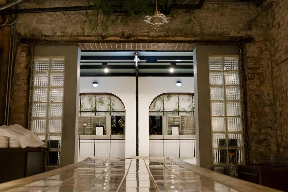 7.廈川玖肆座落廈門街的「廈川玖肆」，前身為建於日治時期的「舊廈門街派出所」，營運團隊結合 工藝創作者翻轉老屋，成為餐廳、藝文空間。