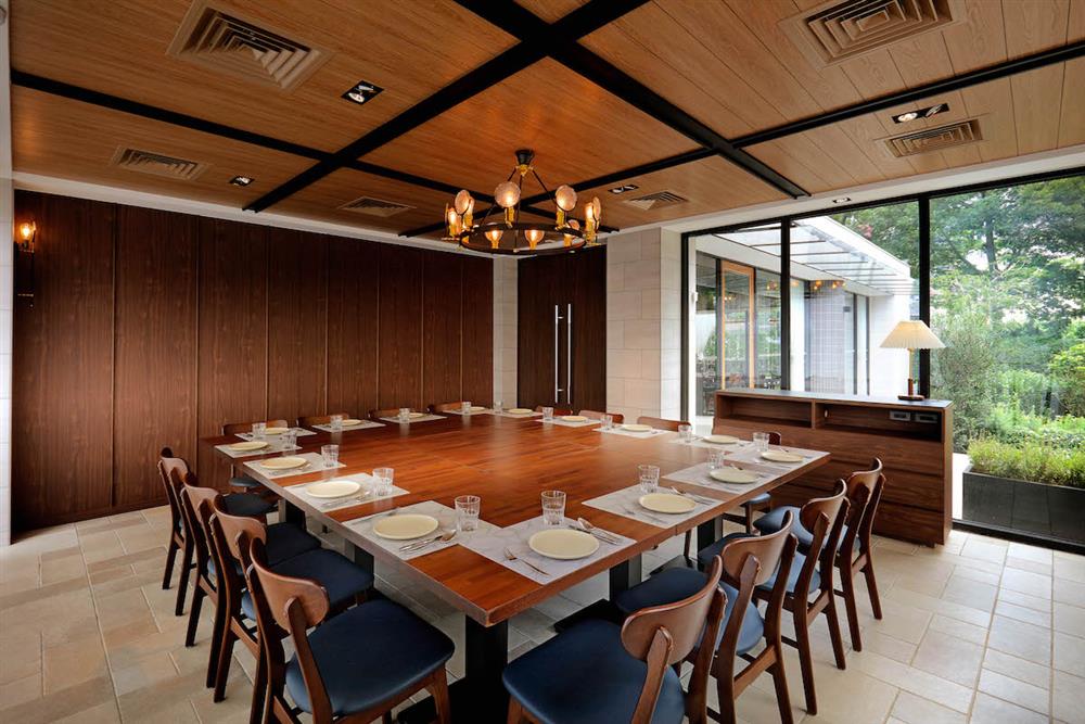 AmberHill_餐廳包廂03