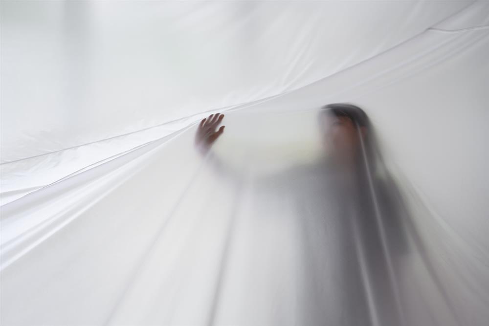 策展人黃姍姍表示，「感知」，是一種看不見卻真實存在並難以言喻的感受與察覺，超越慣常的文字語言與知識體系©忠泰美術館 (8)