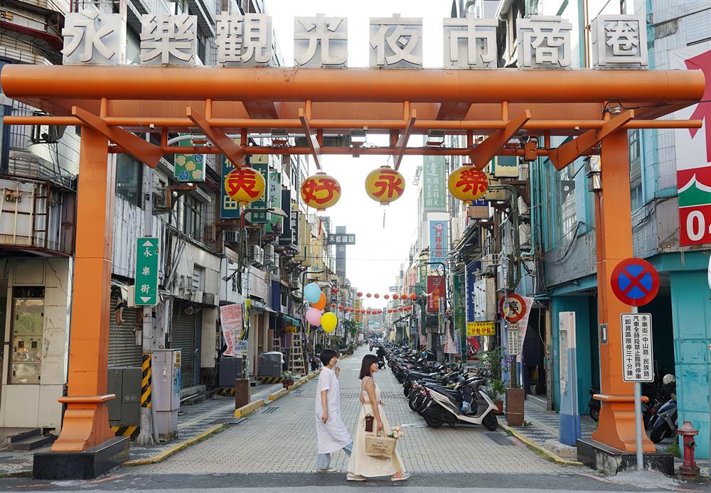 小檔永樂街_牌樓 小檔永樂街_牌樓