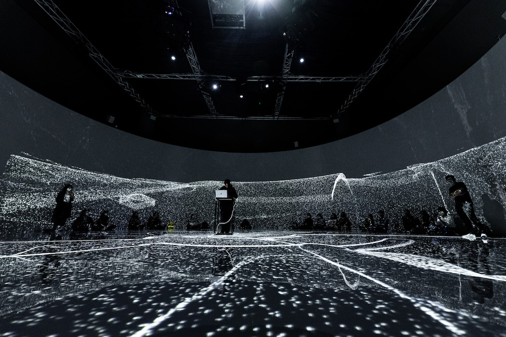 林欣傑Ｘ韓家俊《城市即訊息》_超維度互動提供，賴彥茹攝影。