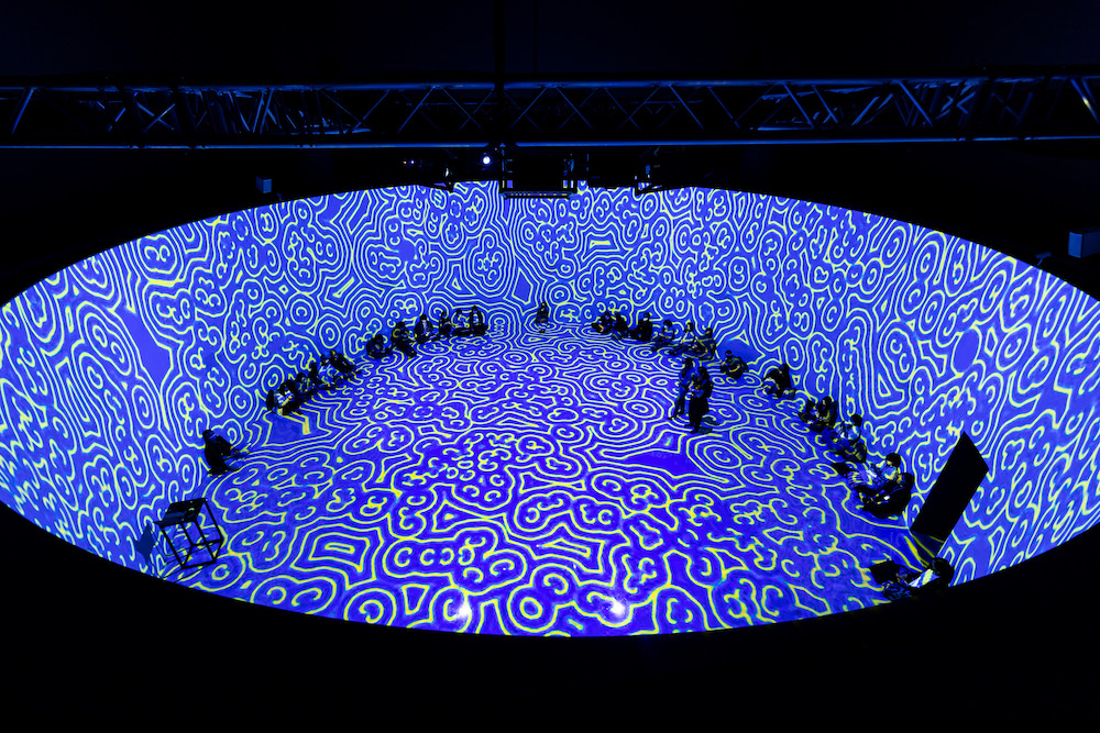 蔡奇宏《封包對撞機》_超維度互動提供，賴彥茹攝影。