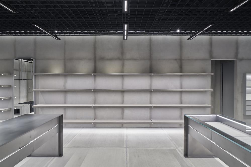 BALENCIAGA 新光三越台北信義新天地A9全新概念店 3