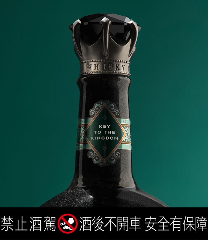 皇家禮炮 30 年調和威士忌(王者之鑰)_Product (2) 皇家禮炮 30 年調和威士忌(王者之鑰)_Product (2)