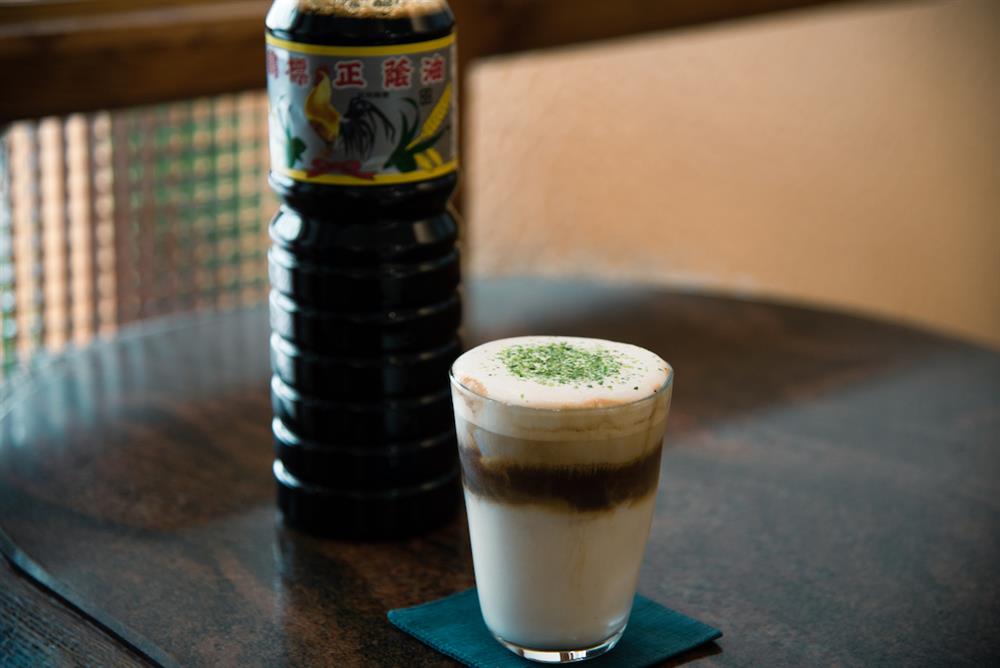 醍醐味拿鐵-橫（攝影：張雯琦）