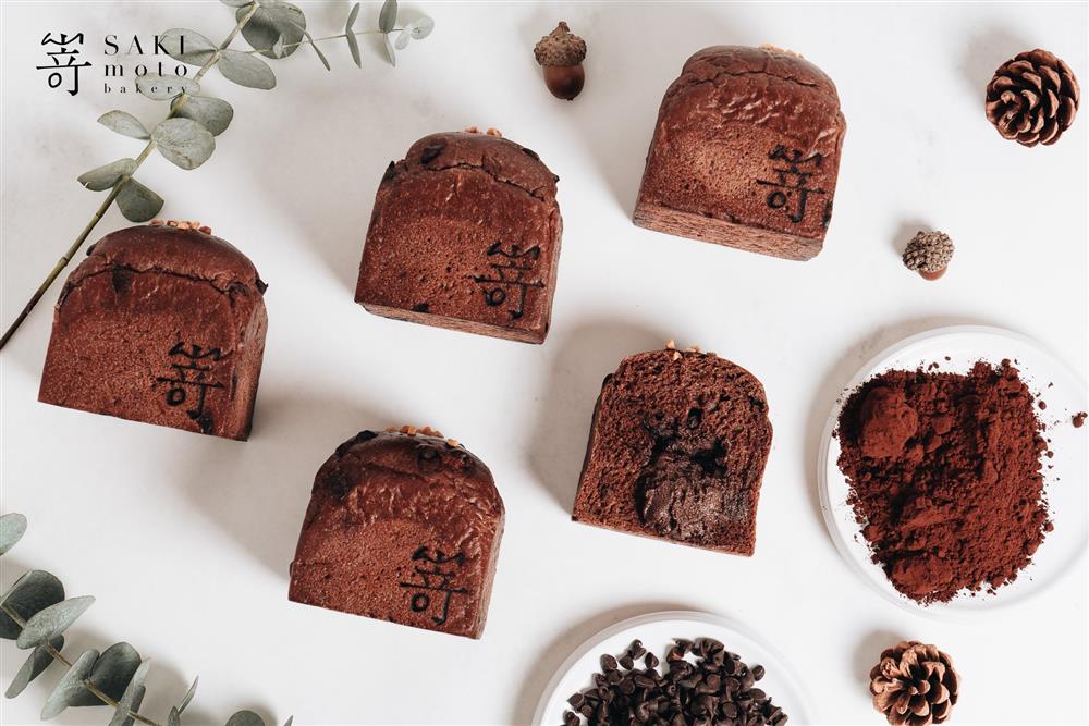 LINE_ALBUM_迷你法芙娜巧克力奶酥生吐司_221121_0_0