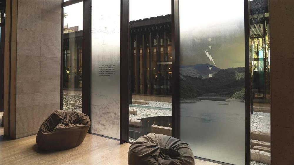 礁溪老爺攜手台電文創、雙好設計推出「潮電・老爺」_02