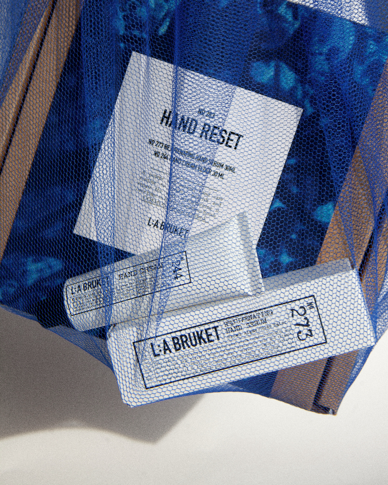 LA BRUKET 283 2022聖誕限量_手部賦活保養組_情境圖