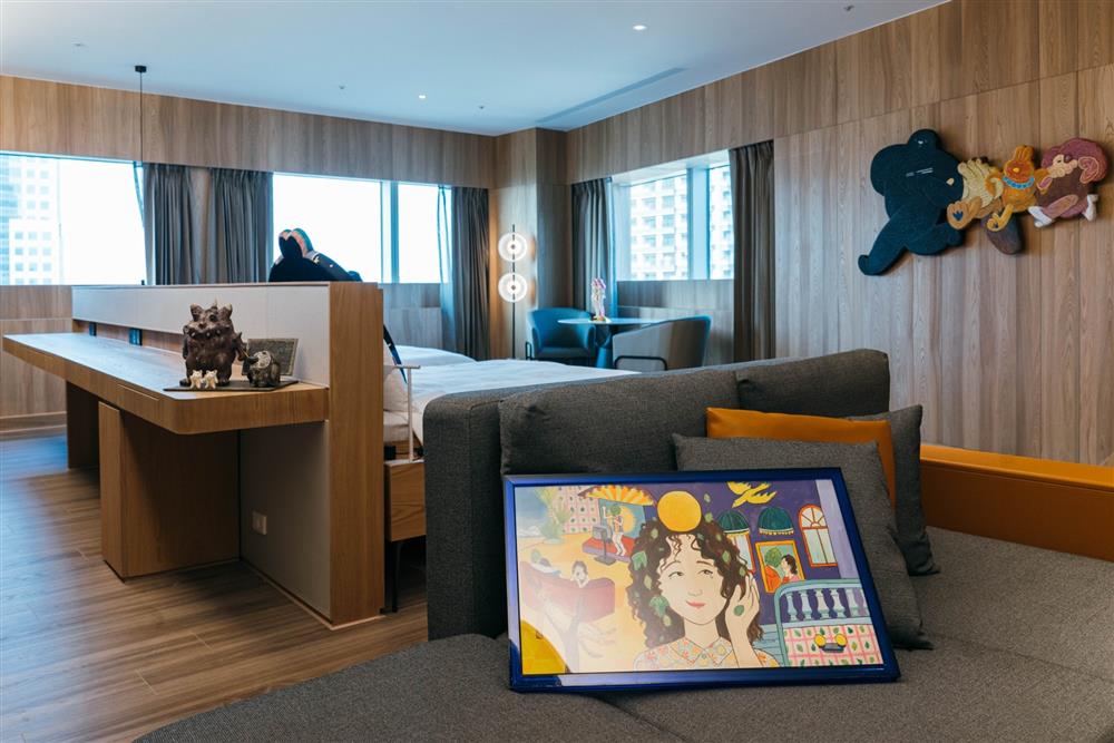 全球唯一以「插畫藝術」為內容主體且與飯店集團共同主辦的「2022 STAART 亞洲插畫藝術博覽會」宣布將在今年聖誕檔期12_22至12_25限時四天，於高雄承億酒店內盛大登場4以「插畫藝術」為內容主體且與飯店集團共同主辦的「2022 STAART Illustration Art Fair亞洲插畫藝術博覽會」