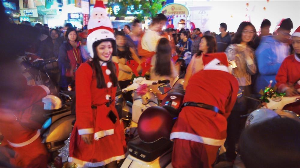 偉士牌聖誕車隊(1) 偉士牌聖誕車隊(1)