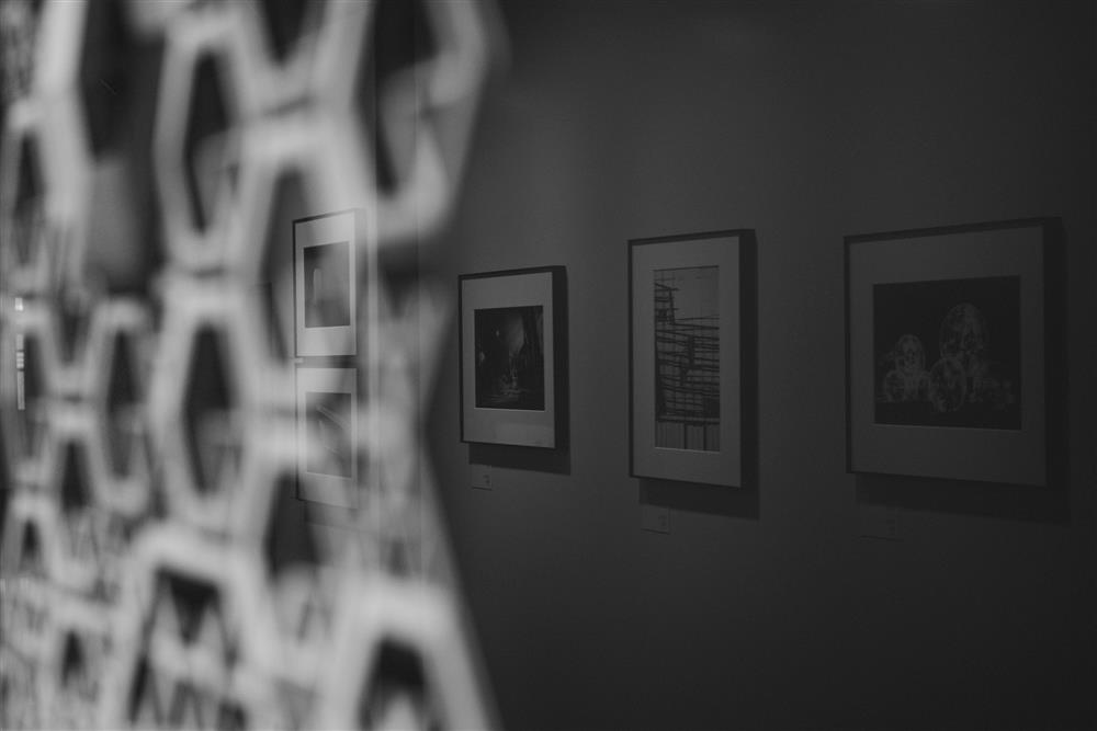 小檔【特展展區照片3】用新鮮的眼睛解讀世界 李易暹《Read the images. 閱讀影像》