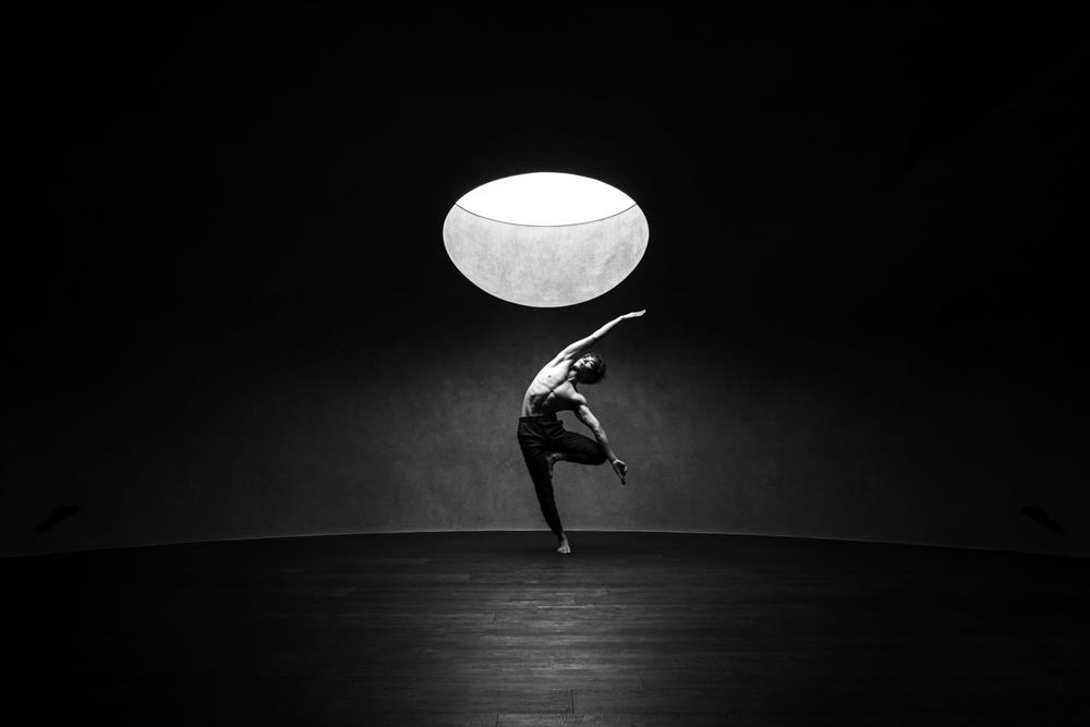 【攝影特展作品圖檔24】用新鮮的眼睛解讀世界 李易暹《Read the images. 閱讀影像》