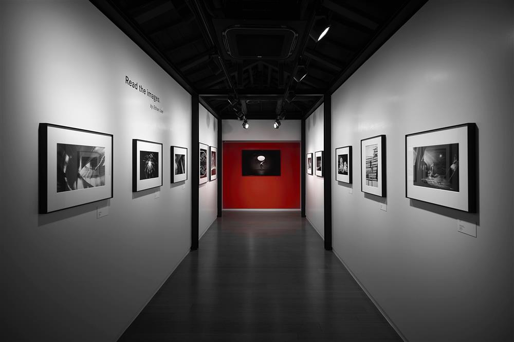 小檔【特展展區照片7】用新鮮的眼睛解讀世界 李易暹《Read the images. 閱讀影像》